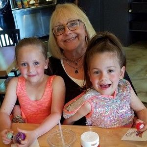 Meet your Posher, Lynn